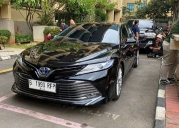 Mobil Ketua KPK Firli Bahuri