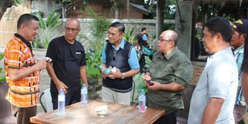 Adhan Dambea, Aw Thalib, Syarif