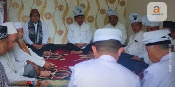 Prosesi adat pemakaman Anggota DPRD Kabupaten Pohuwato, Yunus Abdullah Usman.