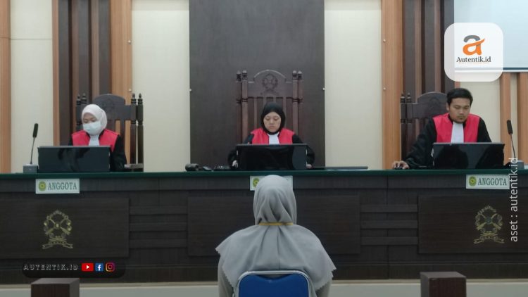 Sidang perkara Pidana pemilu Caleg Provinsi Gorontalo, Sri Masri Sumuri, di Pengadilan Negeri Tilamuta, Jumat (16/2/2024).
