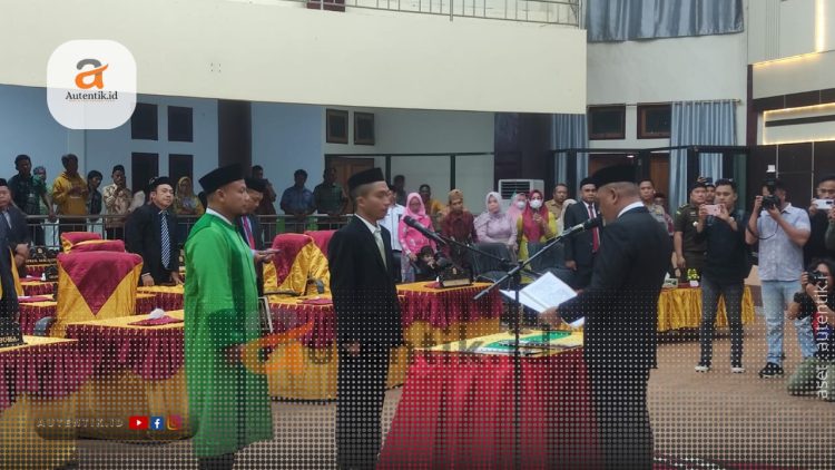 Pelantikan PAW Anggota DPRD Kabupaten Pohuwato, Bahrudin Ismail, Senin (18/3/2024).