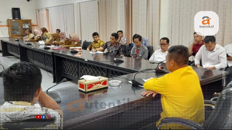 Gabungan Komisi DPRD Kabupaten saat menggelar rapat dengar pendapat, Senin (5/2/2024).