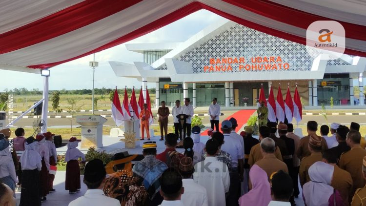 Peresmian Bandar Udara Panua Pohuwato oleh Presiden RI, Joko Widodo, Senin (21/4/2024).