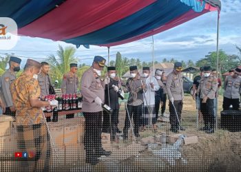 Pemusnahkan ribuan liter miras, yang dipimpin Kapolres Pohuwato, AKBP Winarno, Jumat (5/4/2024).