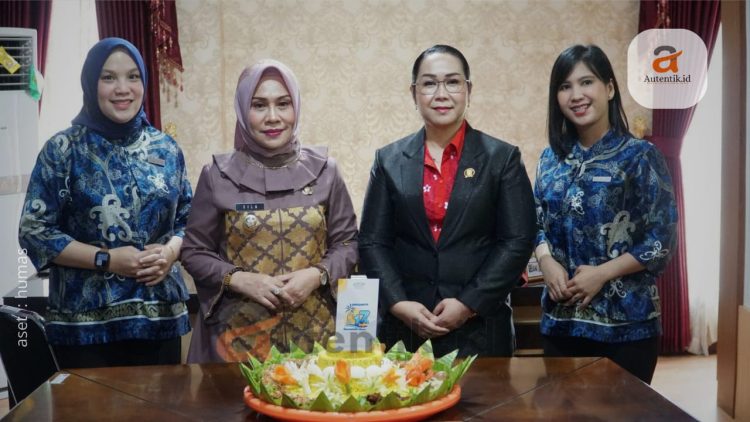 Manajemen ASTON Gorontalo Hotel & Villas bersama PJ Bupati Gorontalo Utara dan Ketua DPRD Gorontalo Utara.