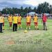 Kick off Bersinar Cup oleh Ketua DPRD Kabupaten Pohuwato, Nasir Giasi.