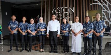 Menteri Pertanian bersama Manajemen ASTON Gorontalo Hotel & Villas
