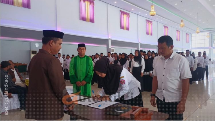 Pelantikan anggota PPS, se-Kabupaten Pohuwato, Ahad (26/5/2024).