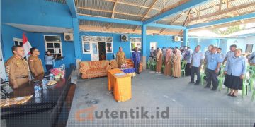 Sekretaris Daerah, Iskandar Datau saat menghadiri serah terima penjabat Direktur Perumdam Tirta Molango Pohuwato, Selasa (25/6/2024).