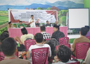 KPU Kabupaten Gorontalo saat mensosialisasikan tahapan Pilkada serentak di Kecamatan Asparaga, Kamis (6/6/2024).