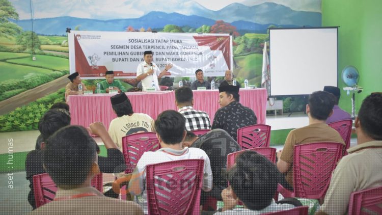 KPU Kabupaten Gorontalo saat mensosialisasikan tahapan Pilkada serentak di Kecamatan Asparaga, Kamis (6/6/2024).