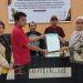 KPU Pohuwato saat menerima dokumen perbaikan bakal pasangan calon perseorangan.