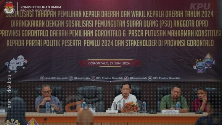 KPU Provinsi Gorontalo menggelar sosialisasi tahapan Pilkada dan PSU dapil Gorontalo 6, Kamis (27/6/2024)