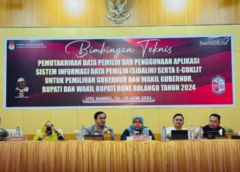Pembukaan bimtek pemutakhiran data pemilih oleh KPU Bone Bolango, Selasa (18/6/2024).