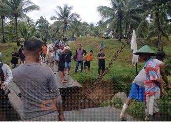 Amblas - kondisi akses jalan menuju Desa Liyoto, Kecamatan Bongomeme, Kabupaten Gorontalo, Rabu (26/6/2024).
