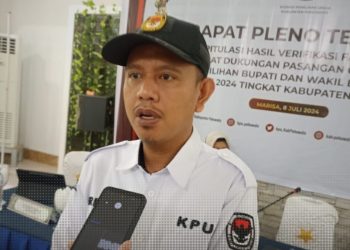 Ketua KPU Pohuwato, Firman Ikhwan.