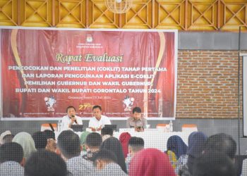 KPU Kabupaten Gorontalo saat menggelar rapat evaluasi pencocokan dan penelitian (Coklit), Kamis (11/7/2024).