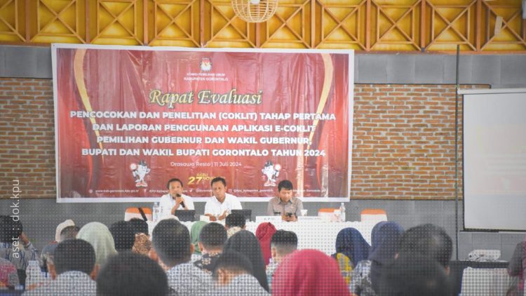 KPU Kabupaten Gorontalo saat menggelar rapat evaluasi pencocokan dan penelitian (Coklit), Kamis (11/7/2024).