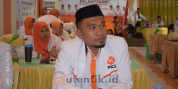 Ketua DPC PKS Pohuwato, Mukhlish Podilito.