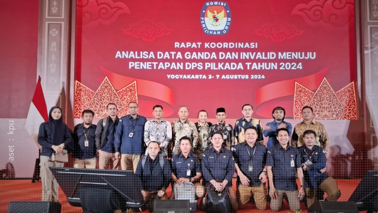 Rapat Koordinasi Analisa Data Ganda dan Invalid Komisi Pemilihan Umum (KPU).