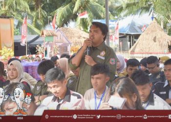 Antusiasme anak muda di Kabupaten Gorontalo saat mengikuti sosialisasi dan pendidikan pemilih untuk Pilkada 2024.