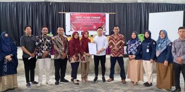 Monitoring rekapitulasi Verfak dukungan 
Bapaslon perseorangan oleh KPU Kabupaten Bone Bolango.