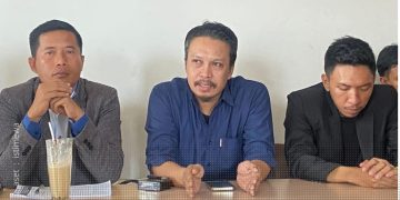Tim Hukum Pemohon praperadilan saat konferensi pers, Jumat (27/9/2024).
