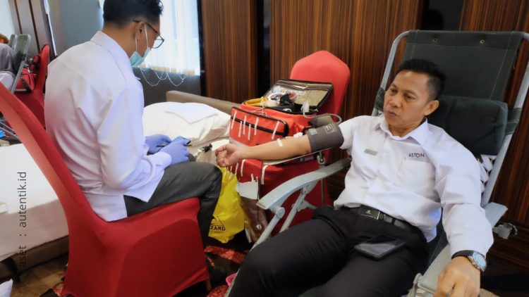 Aston Gorontalo Hotel & Villas saat menggelar donor darah, Senin (30/9/2024).