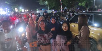 Malam puncak Kirab Pilkada 2024 tingkat Kabupaten Pohuwato nampak dipadati pengunjung.