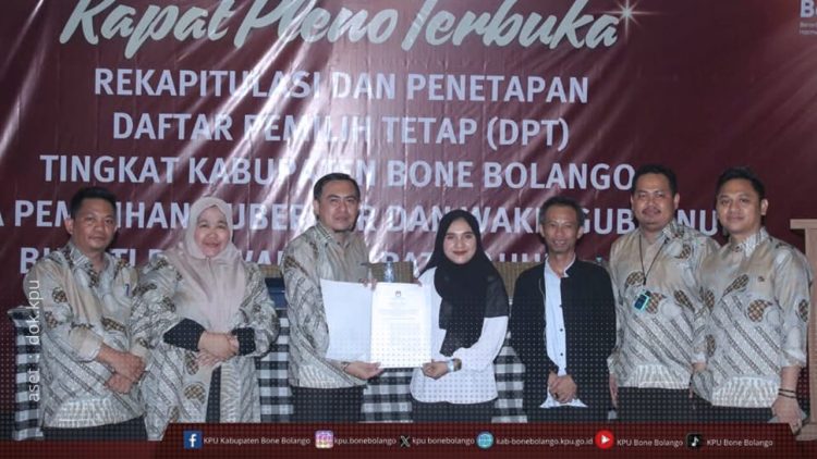 Pleno Rekapitulasi dan Penetapan DPT Kabupaten Bone Bolango, Sabtu (21/9/2024).