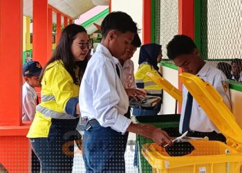 Potret sejumlah sekolah mulak melaksanakan program makan siang gratis, Senin (21/10/2024).
