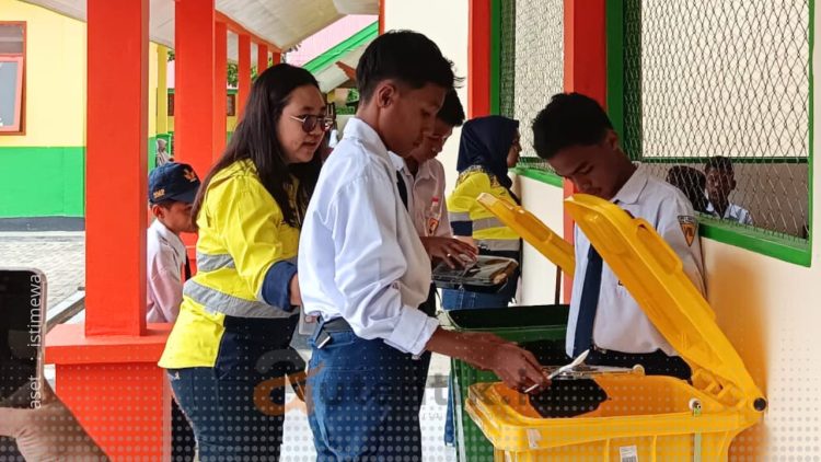 Potret sejumlah sekolah mulak melaksanakan program makan siang gratis, Senin (21/10/2024).