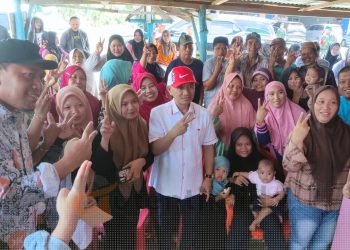 Kampanye dialogis Pasangan Calon Bupati dan Wakil Bupati Pohuwato, Saipul A. Mbuinga - Iwan S. Adam di Kecamatan Paguat, Kamis (31/10/2024).