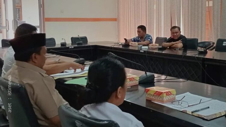 RDP Komisi III DPRD Kabupaten Pohuwato dengan agenda penyelesaian keluhan warga Rusunawa, Rabu (14/8/2024).
