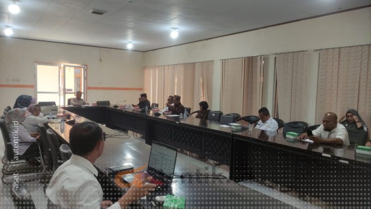 Rapat kerja Komisi II DPRD Kabupaten Pohuwato, Rabu (16/10/2024).