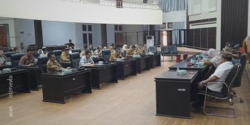 Rapat dengar pendapat DPRD Kabupaten Pohuwato bersama PT.LIL, Selasa (16/7/2024).