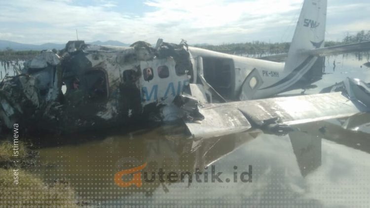 Kondisi pesawat SAM Air saat ditemukan tim evakuasi, Ahad (20/10/2024).