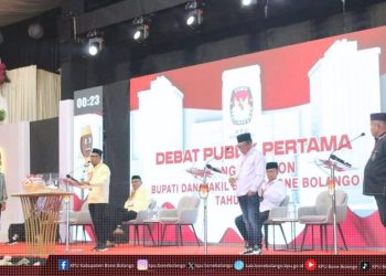Debat Publik pertama Paslon Bupati dan Wakil Bupati Bone Bolango, Ahad (27/10/2024).