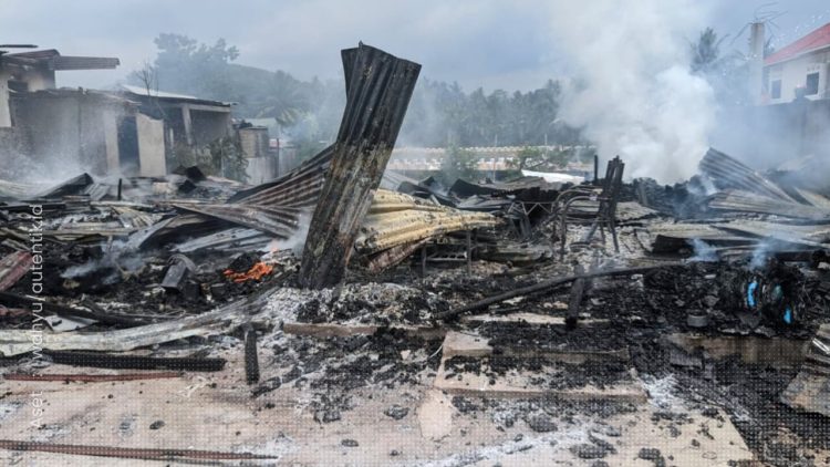 Rata dengan tanah - kondisi bangunan rumah warga Kecamatan Buntulia usai dilahap si Jago Merah, Jumat (1/11/2024).