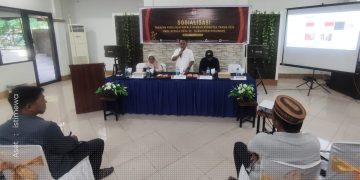 KPU Kabupaten Pohuwato saat menggelar Sosialisasi Pilkada 2024 bersama Kades se-Pohuwato, Sabtu (23/11/2024).