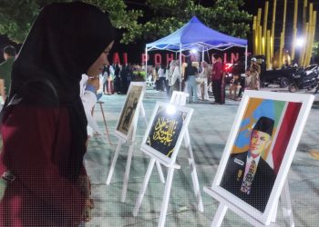 Salah satu karya lukis Siswa-siswi SMA N 1 Marisa yang di pamerkan dalam pentas seni, Sabtu (23/11/2024).