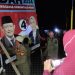 Salah satu alat peraga kampanye yang ditertibkan tim gabungan, Ahad (24/11/2024).