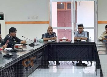 Rapat kerja Komisi I DPRD Kabupaten Pohuwato, Kamis (24/10/2024).