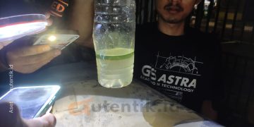 BBM diduga tercampur air dari salah satu kendaraan warga yang melakukan pengisian di SPBU Marisa, Kamis (5/12/2024).