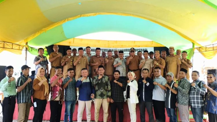 Pembentukan koperasi kemitraan masyarakat desa binanan bersama PT IGL, PT BTL.