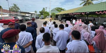 Apel Pagi Rutin di Halaman Kantor KPU Provinsi Gorontalo, Senin (9/12/2024).