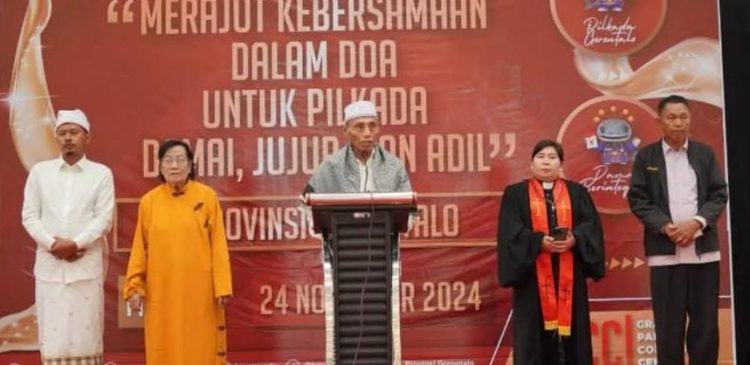 Doa Bersama Antar Umat Beragama yang diselenggarakan KPU Provinsi Gorontalo.
