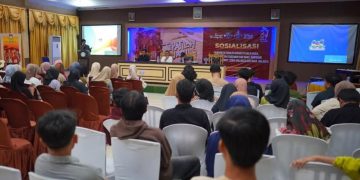 "Nobar" film Tepatilah Janji bersama pemilih muda Gorontalo.