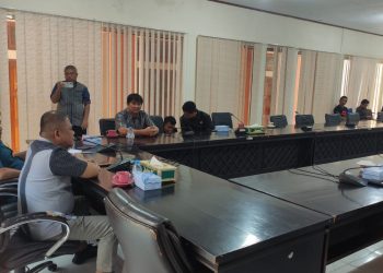 Rapat kerja Komisi III DPRD Kabupaten Pohuwato, Senin (6/1/2025).