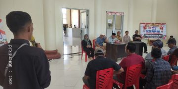 Audiens Pemerintah bersama DPRD dan Masyarakat Desa Siduwonge, Selasa (21/1/2025).
